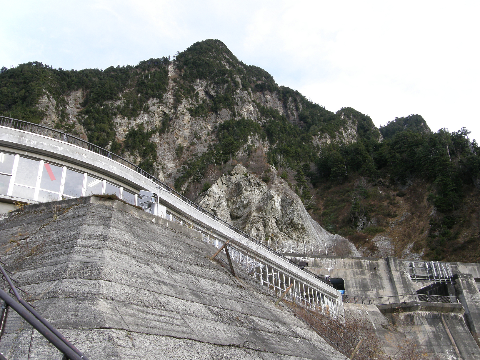 PB062547.jpg