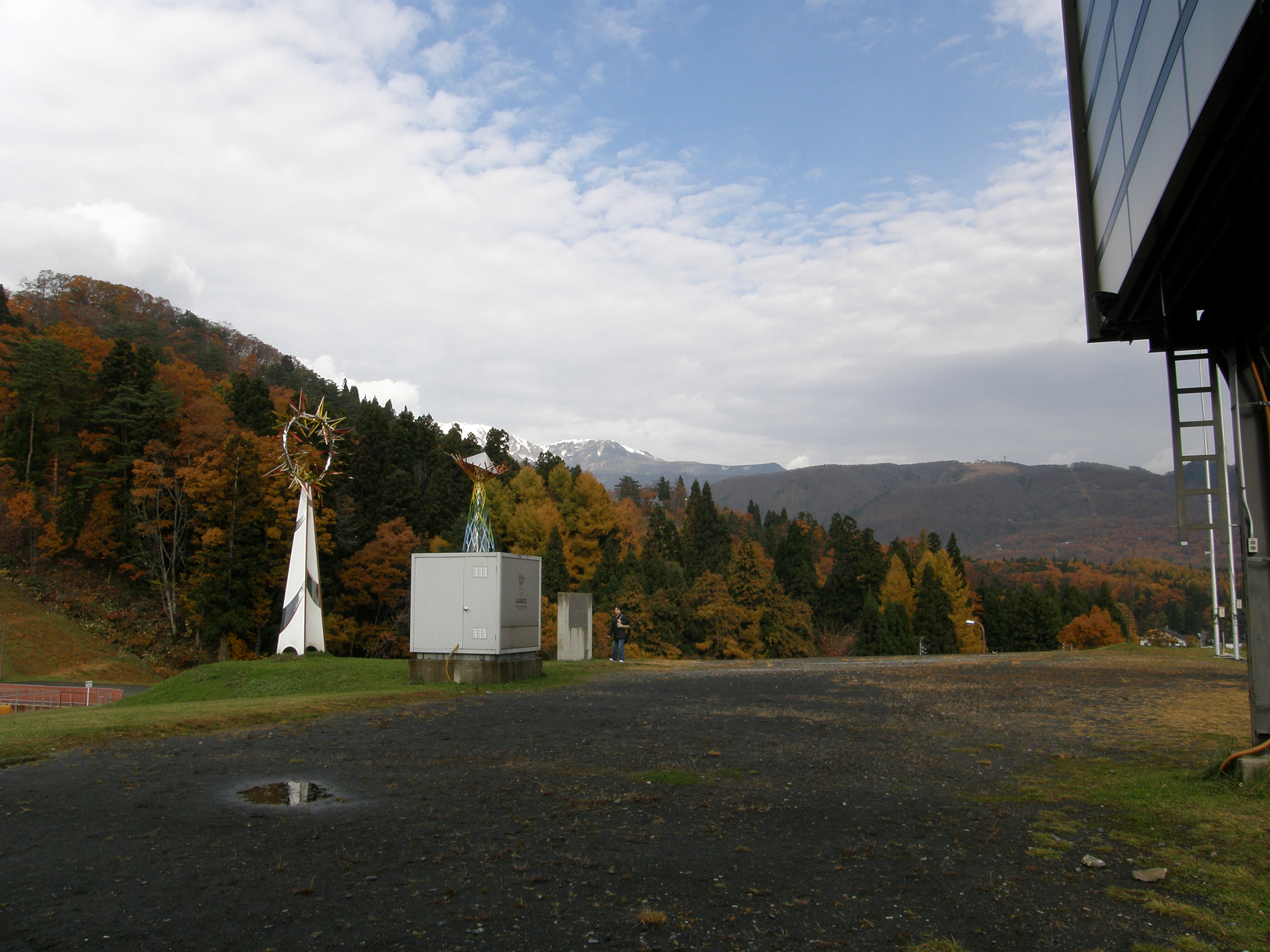 PB072676.jpg