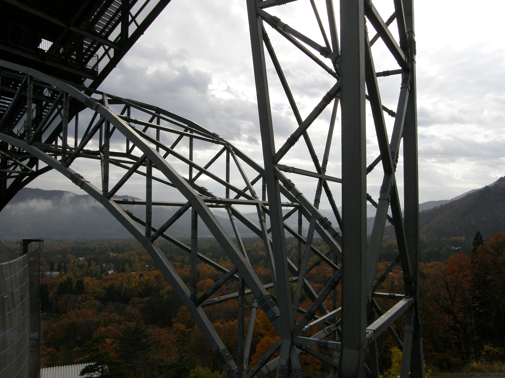 PB072695.jpg