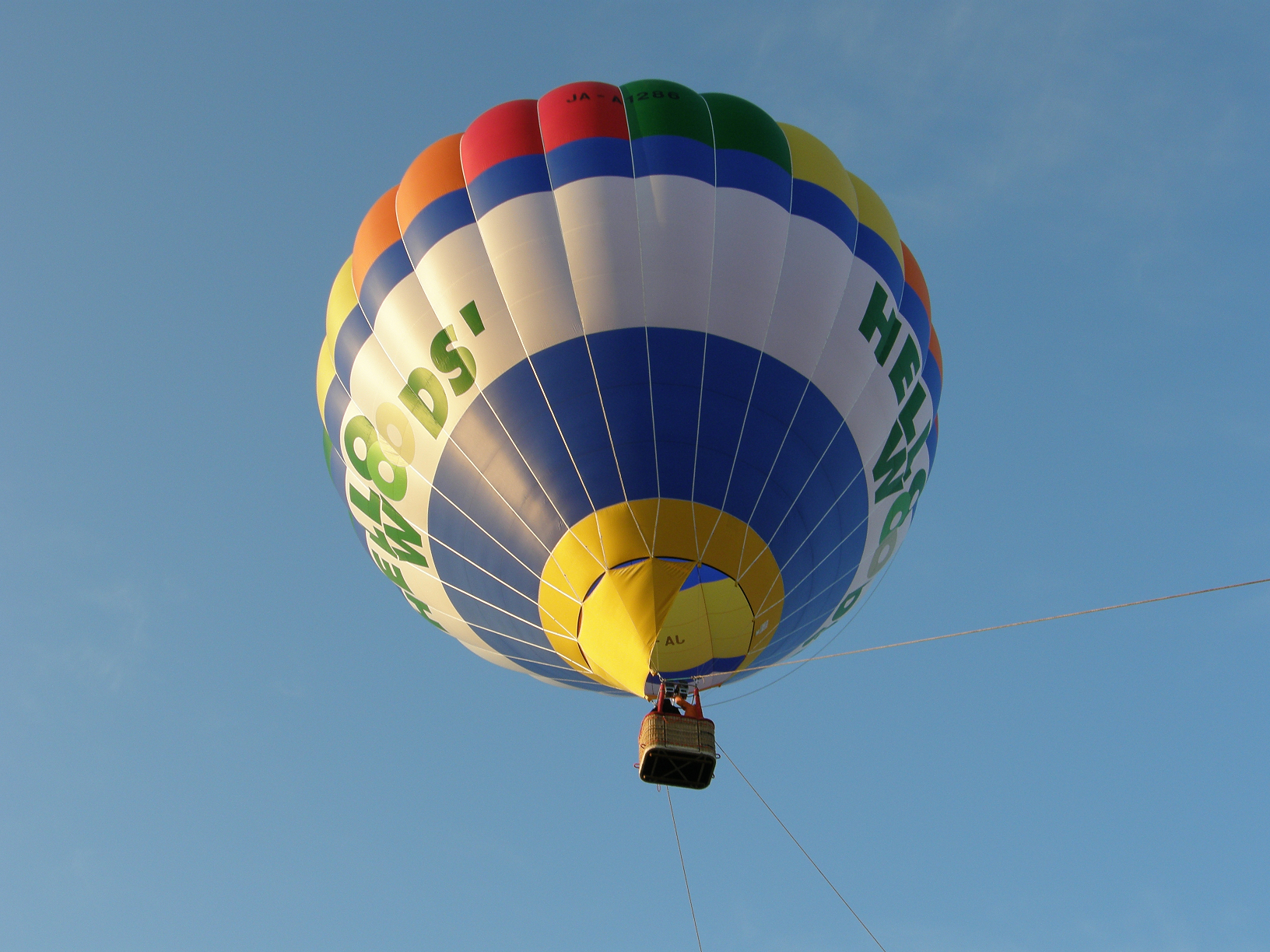 PB243523.jpg