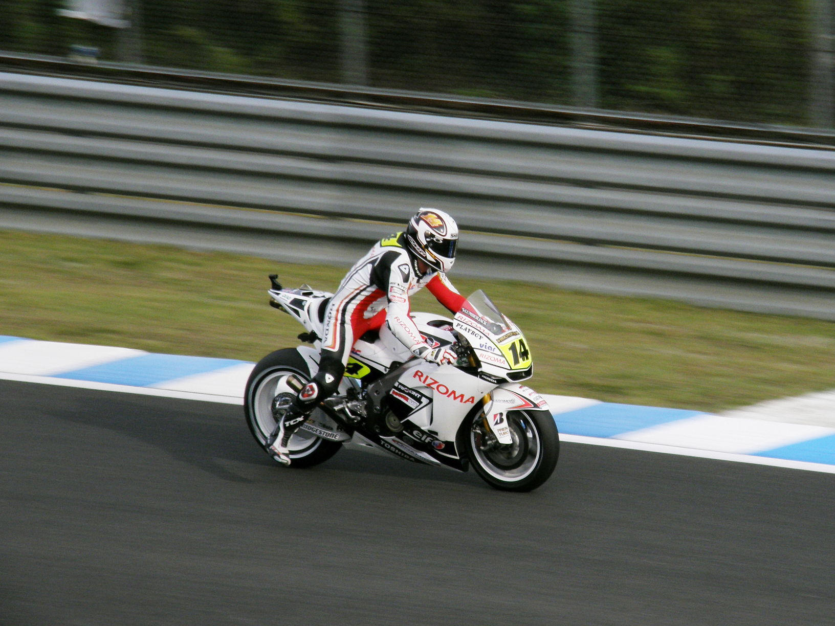 PA037133.jpg