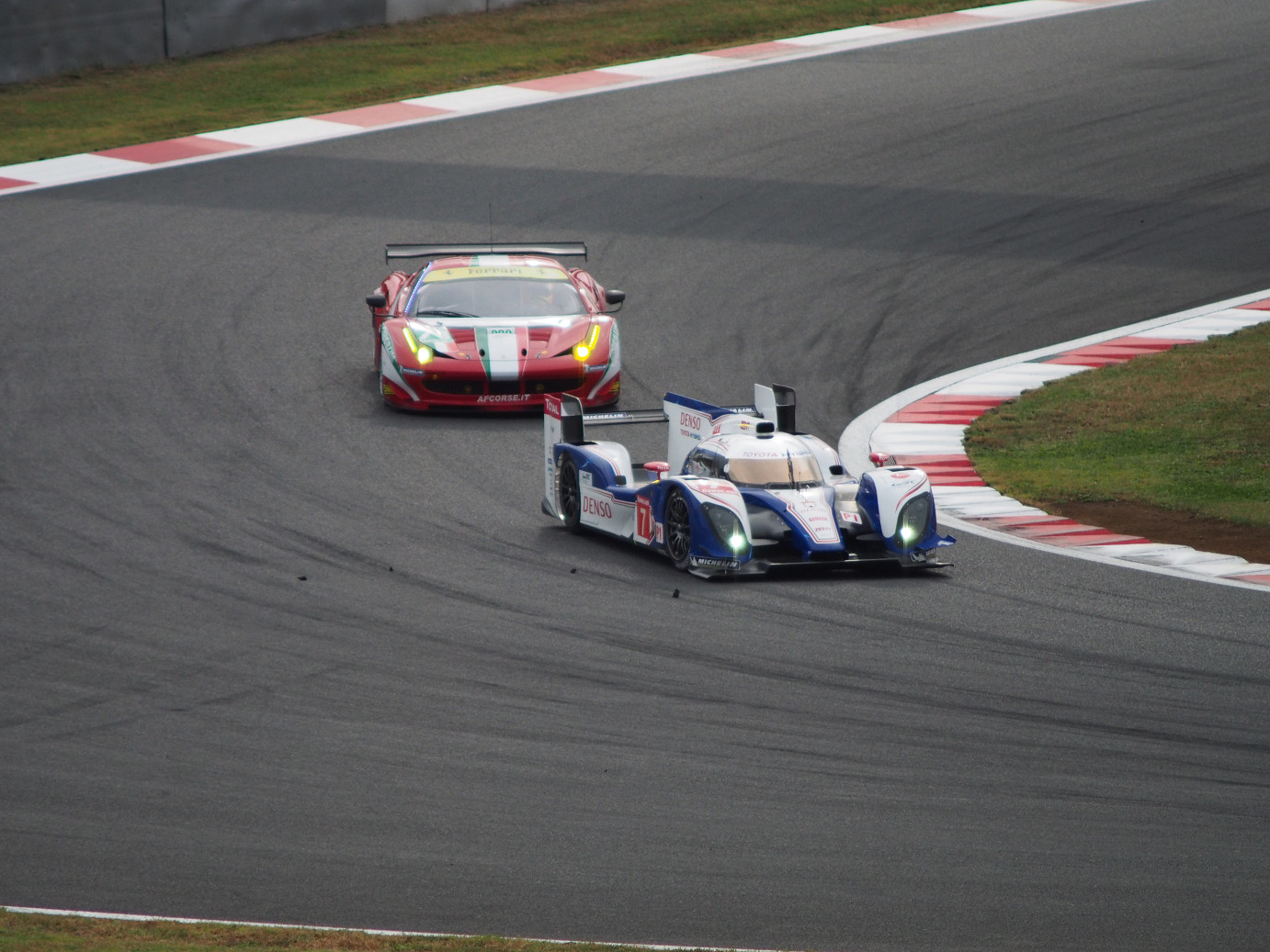 PA13015.jpg