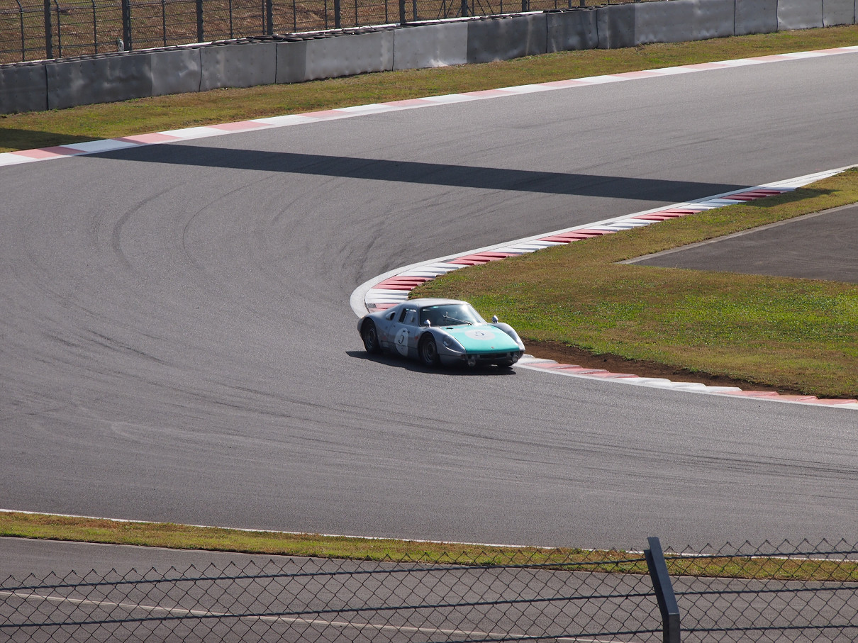 PA13038.jpg