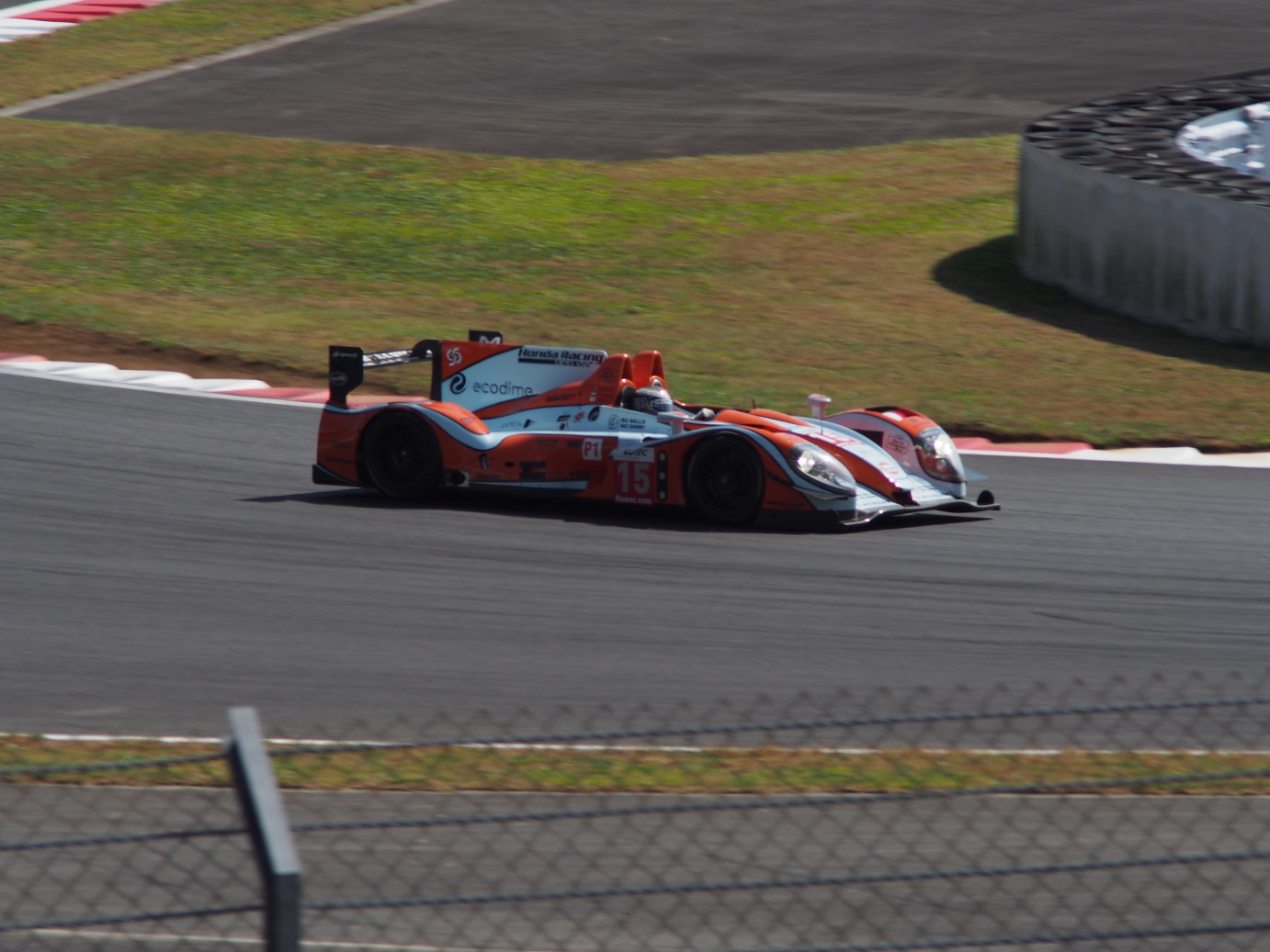 PA13073.jpg