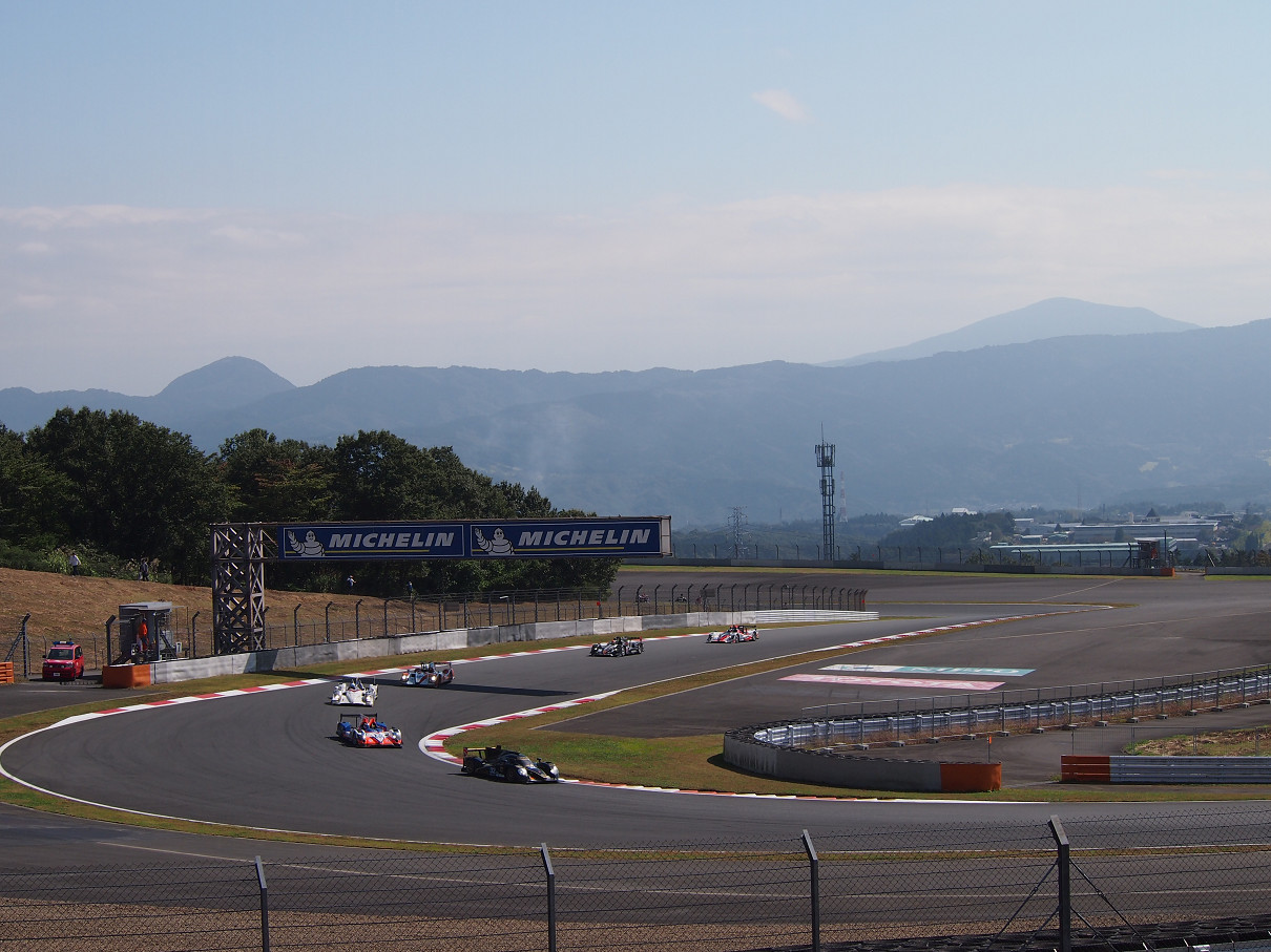 PA13081.jpg