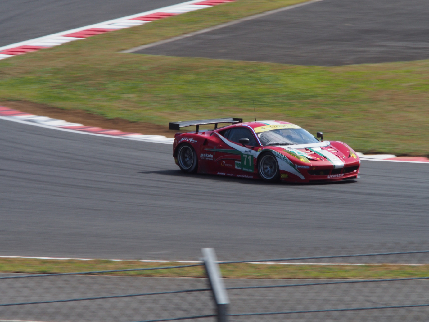 PA13101.jpg