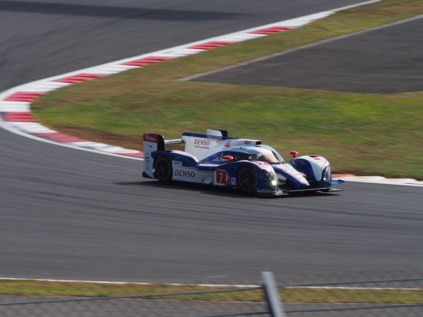 PA13107.jpg
