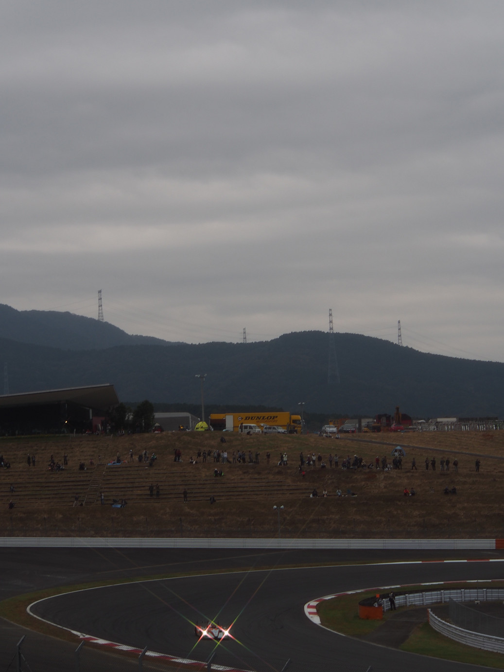 PA13185.jpg