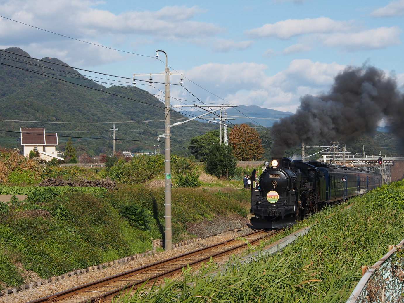 PB030423.jpg