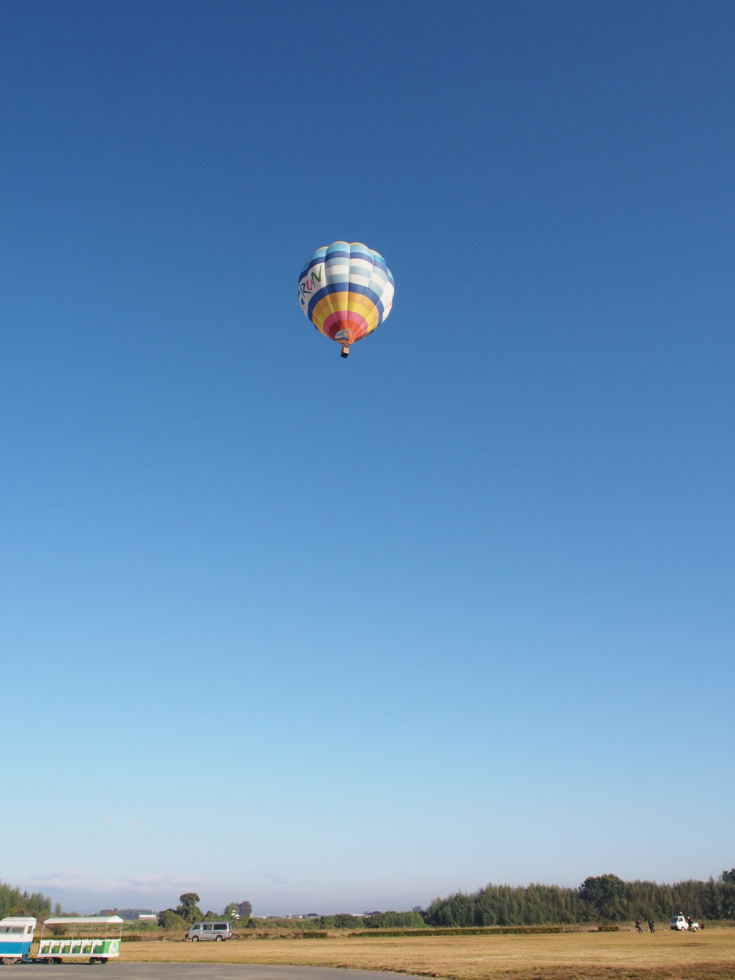 PB100100.jpg
