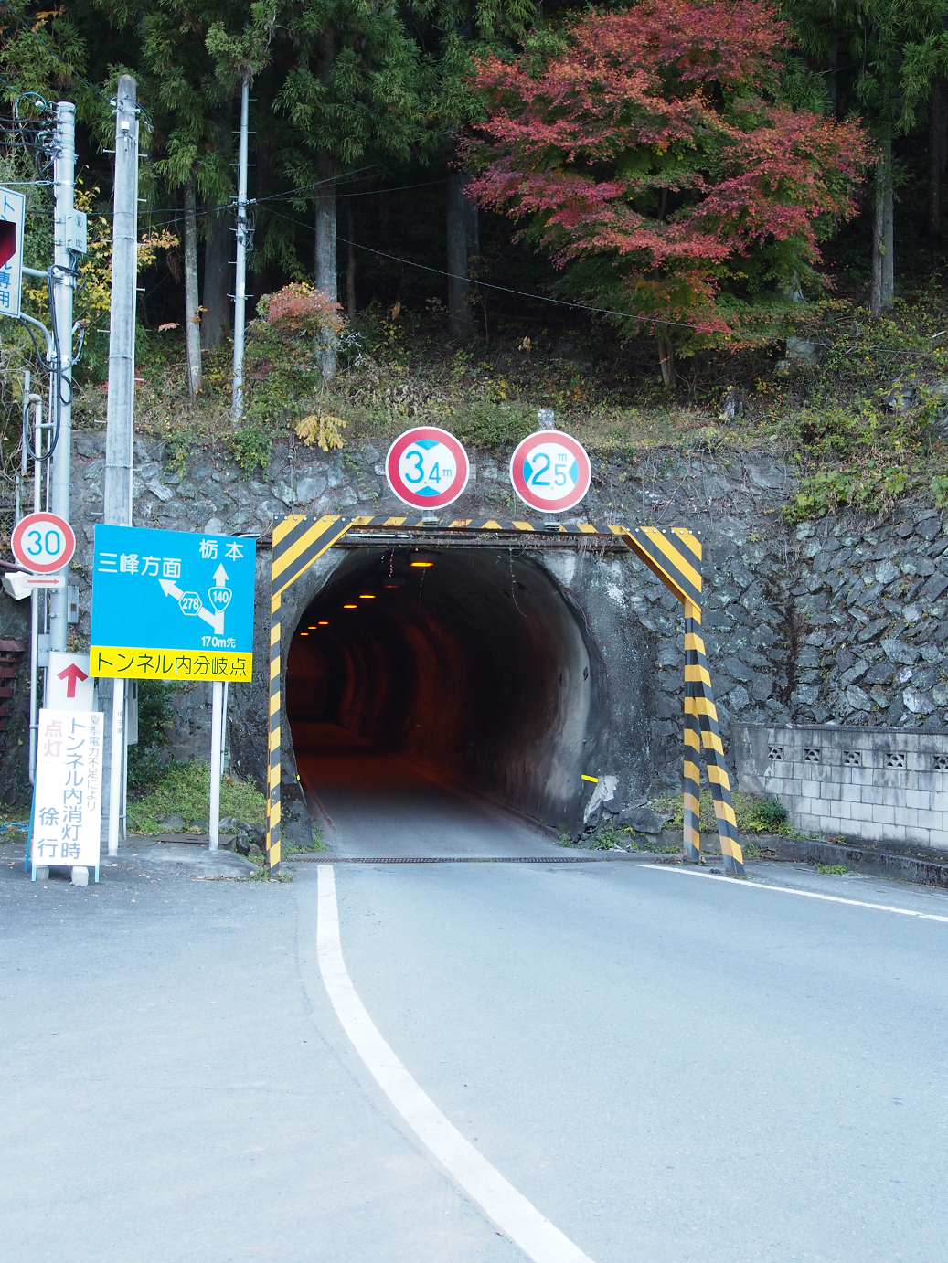 PB160509.jpg