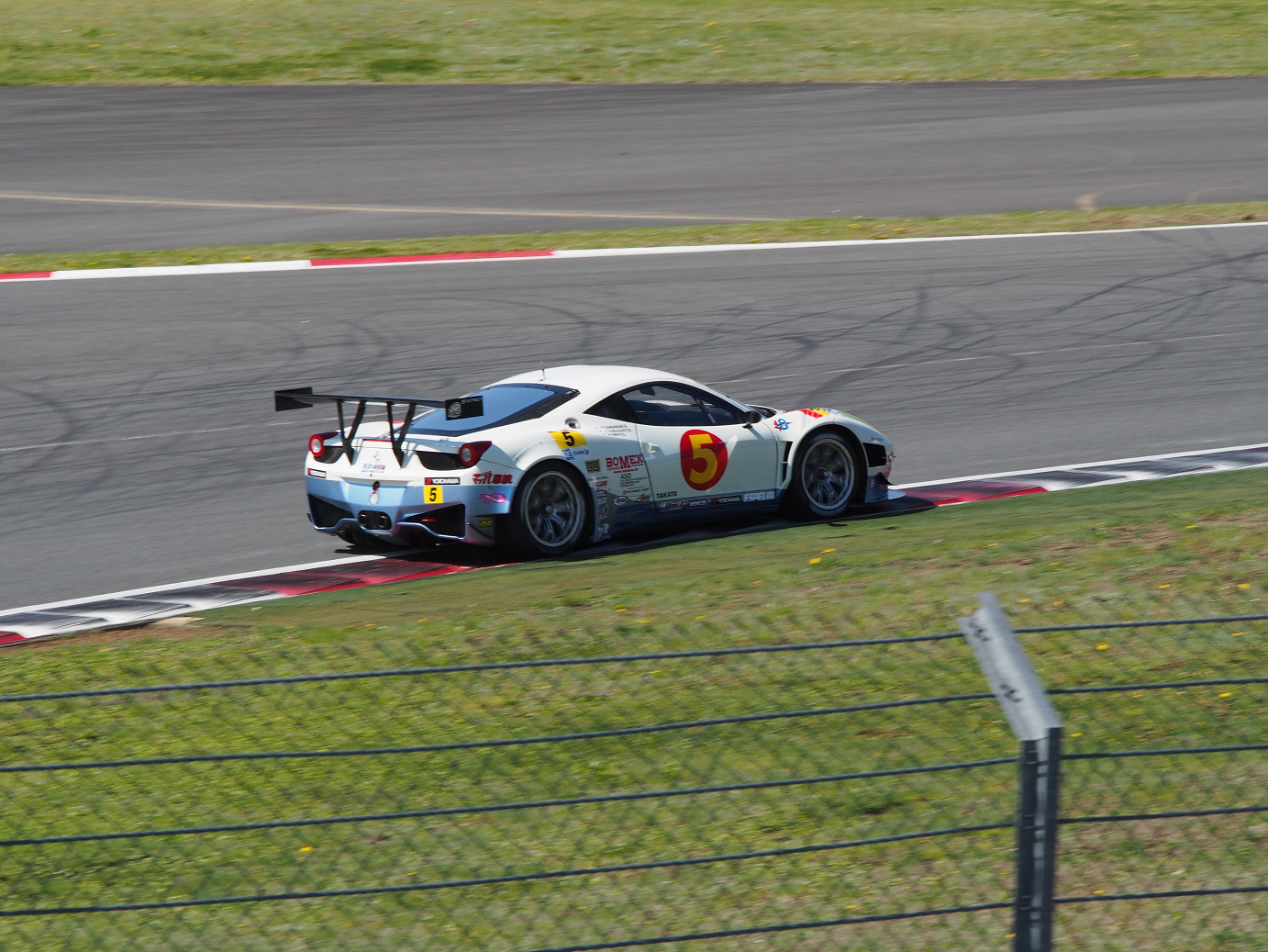 P428030.jpg