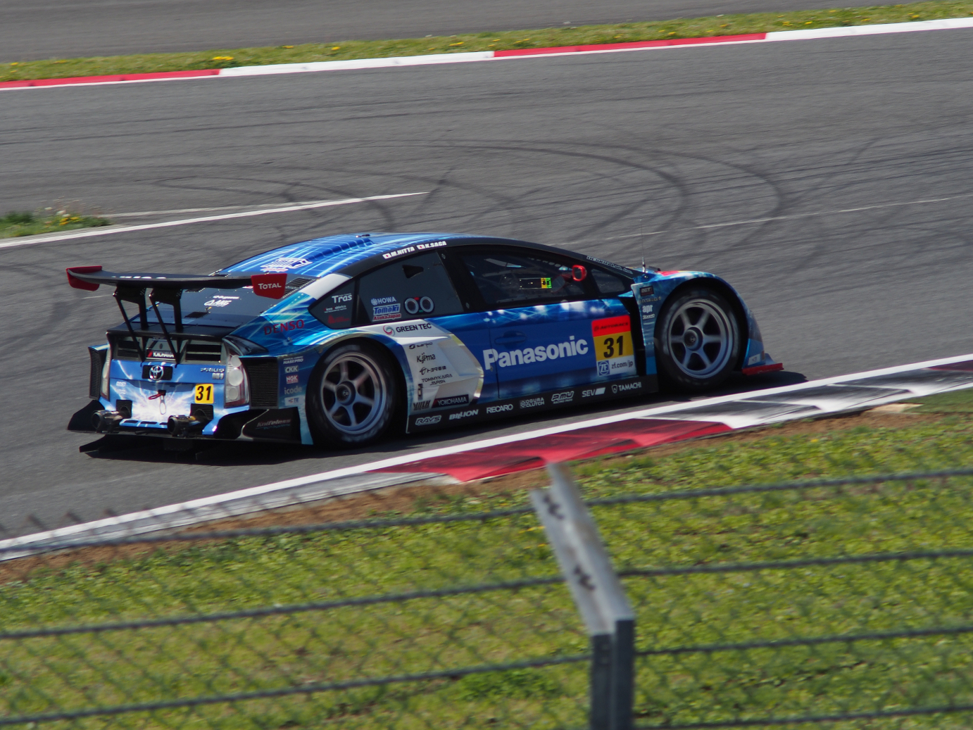 P428049.jpg