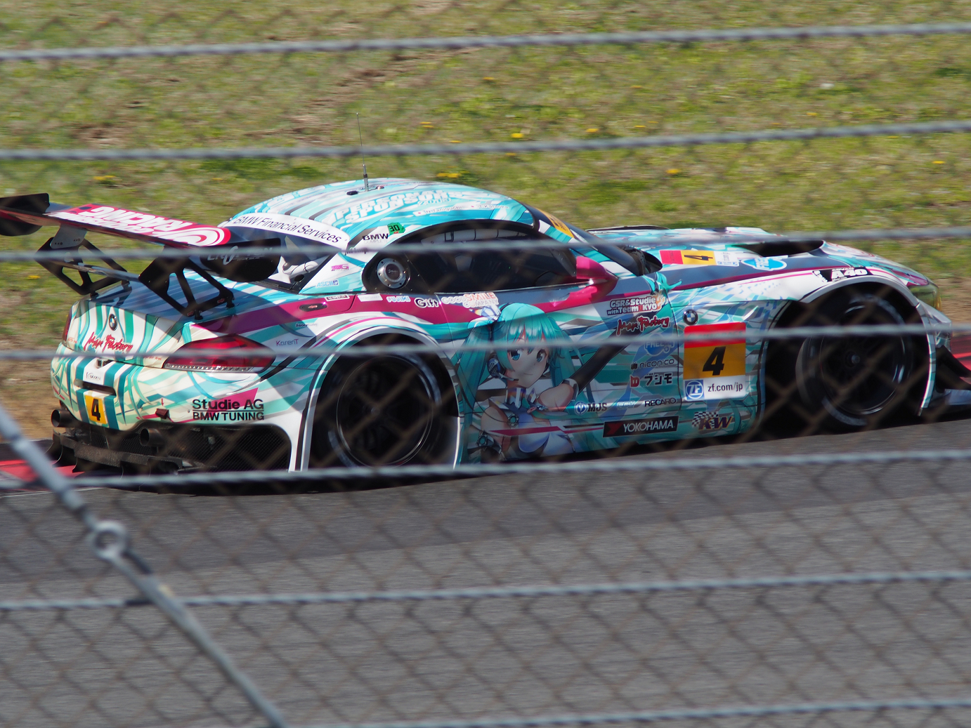 P428100.jpg