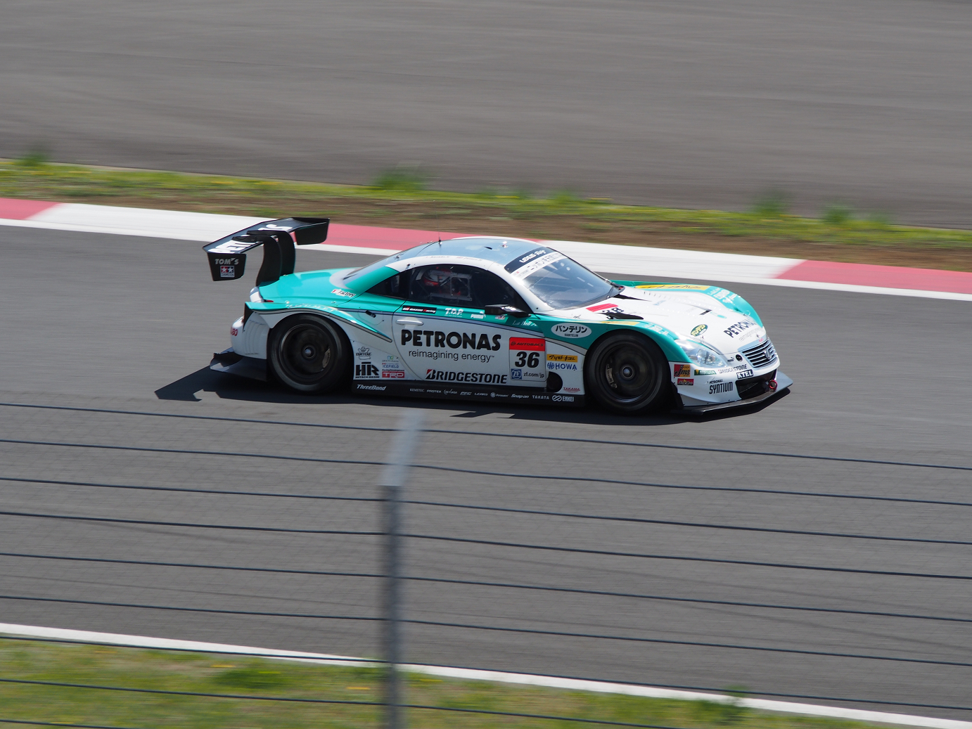 P428171.jpg