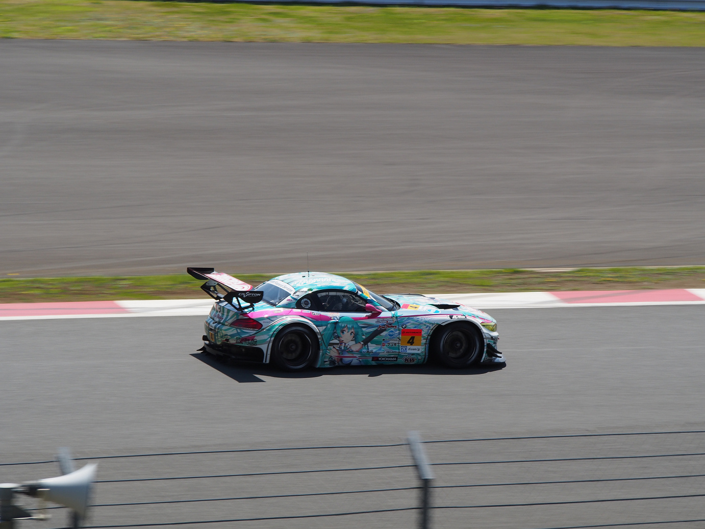 P428184.jpg