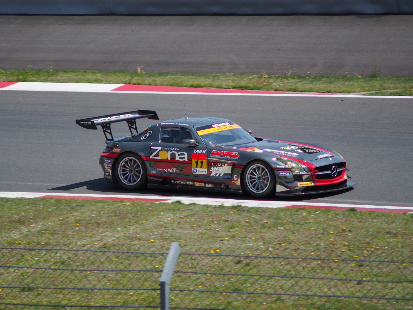 P428222.jpg