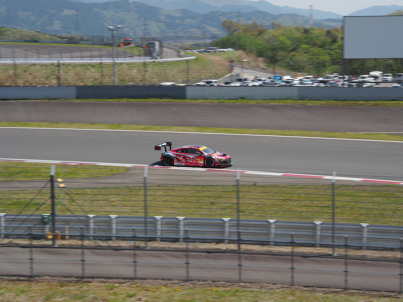 P428238.jpg