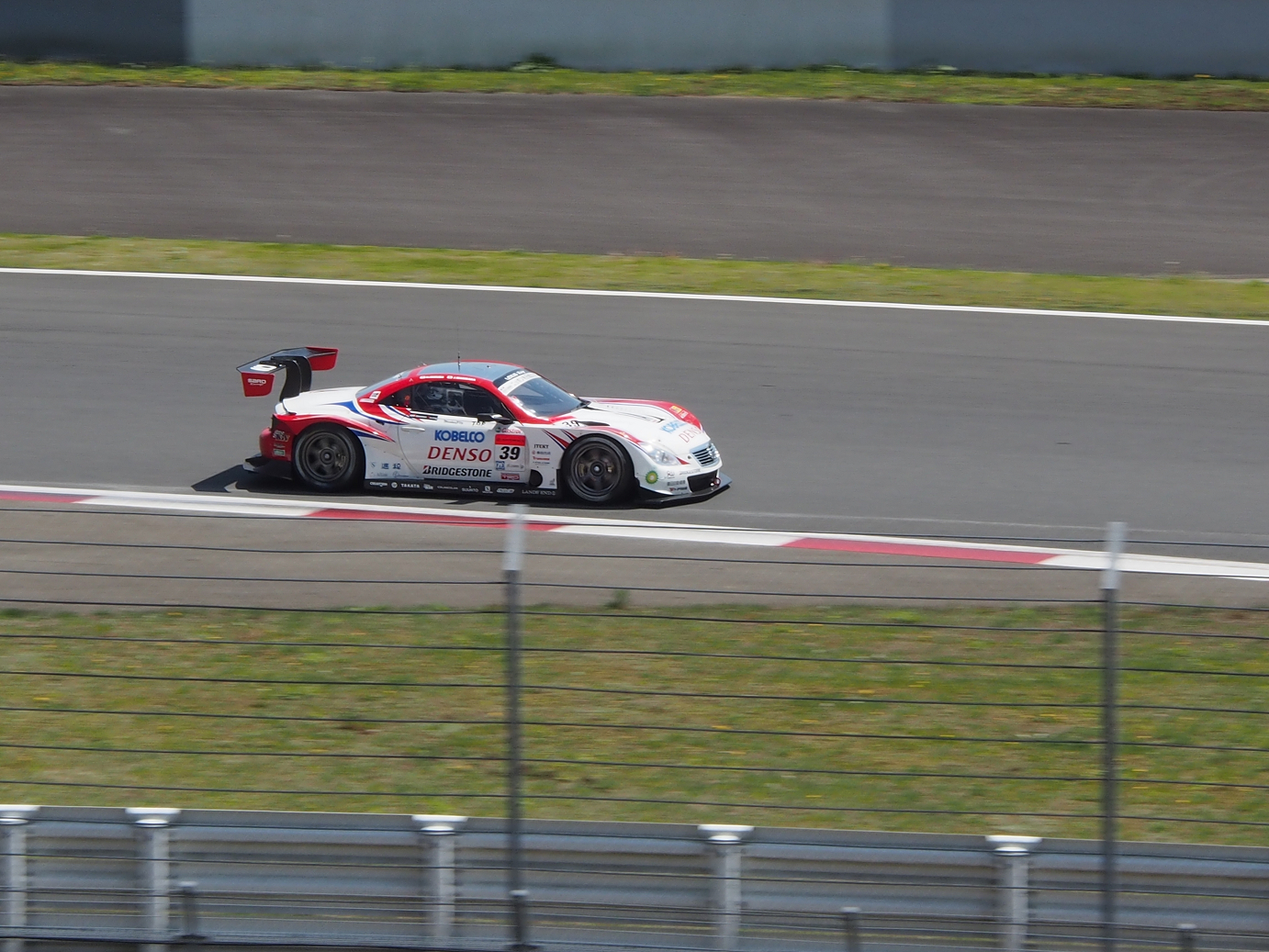 P428244.jpg