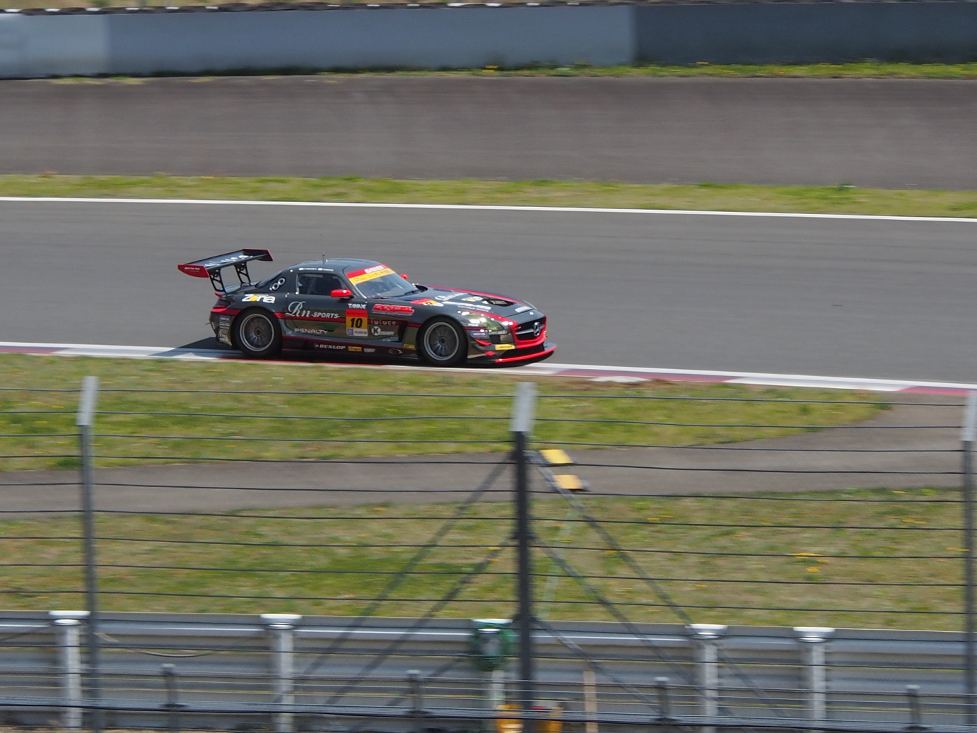 P428251.jpg
