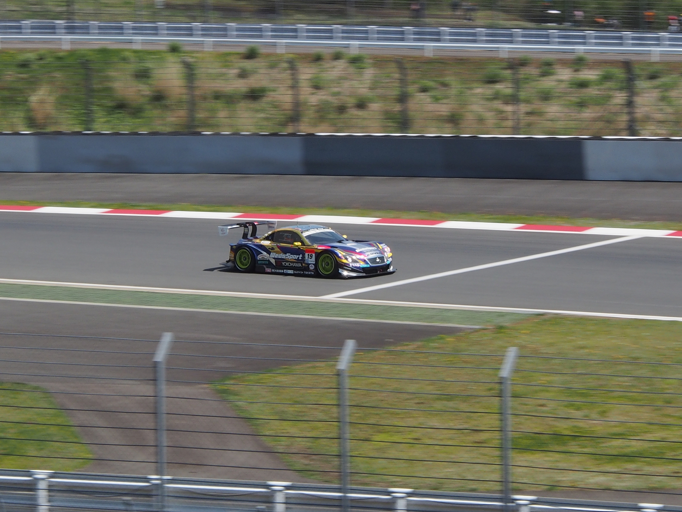 P428282.jpg