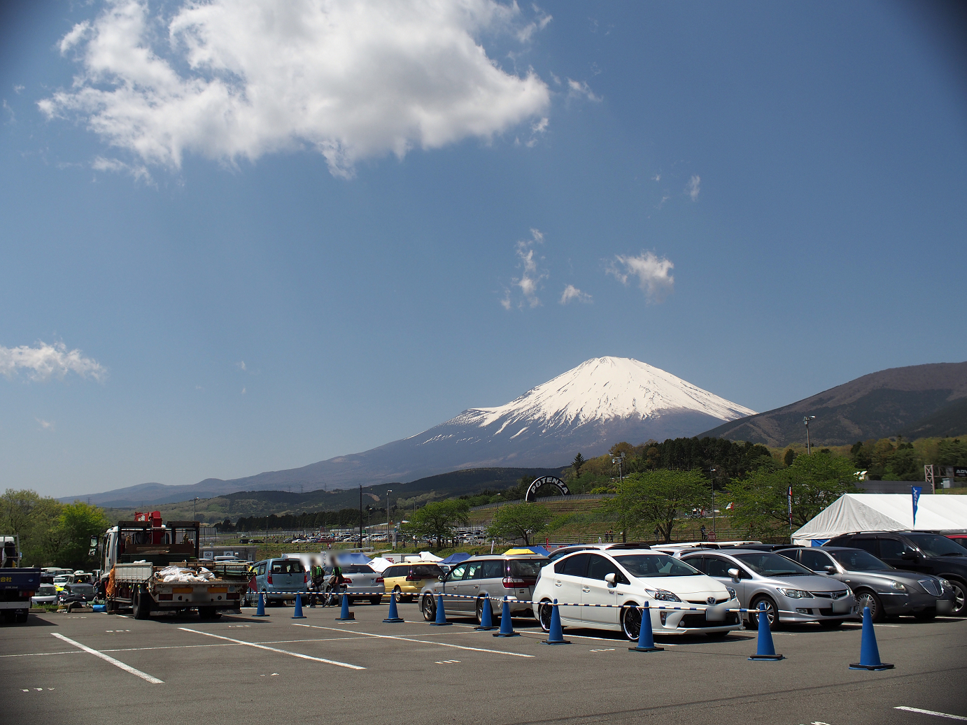 P428301.jpg