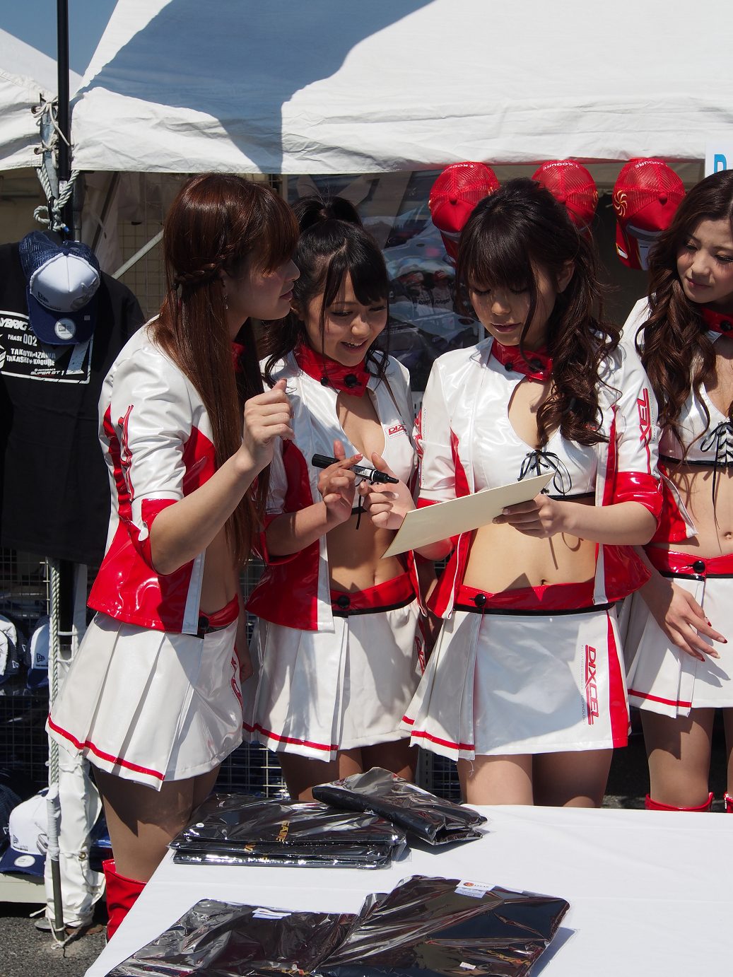 P428510.jpg