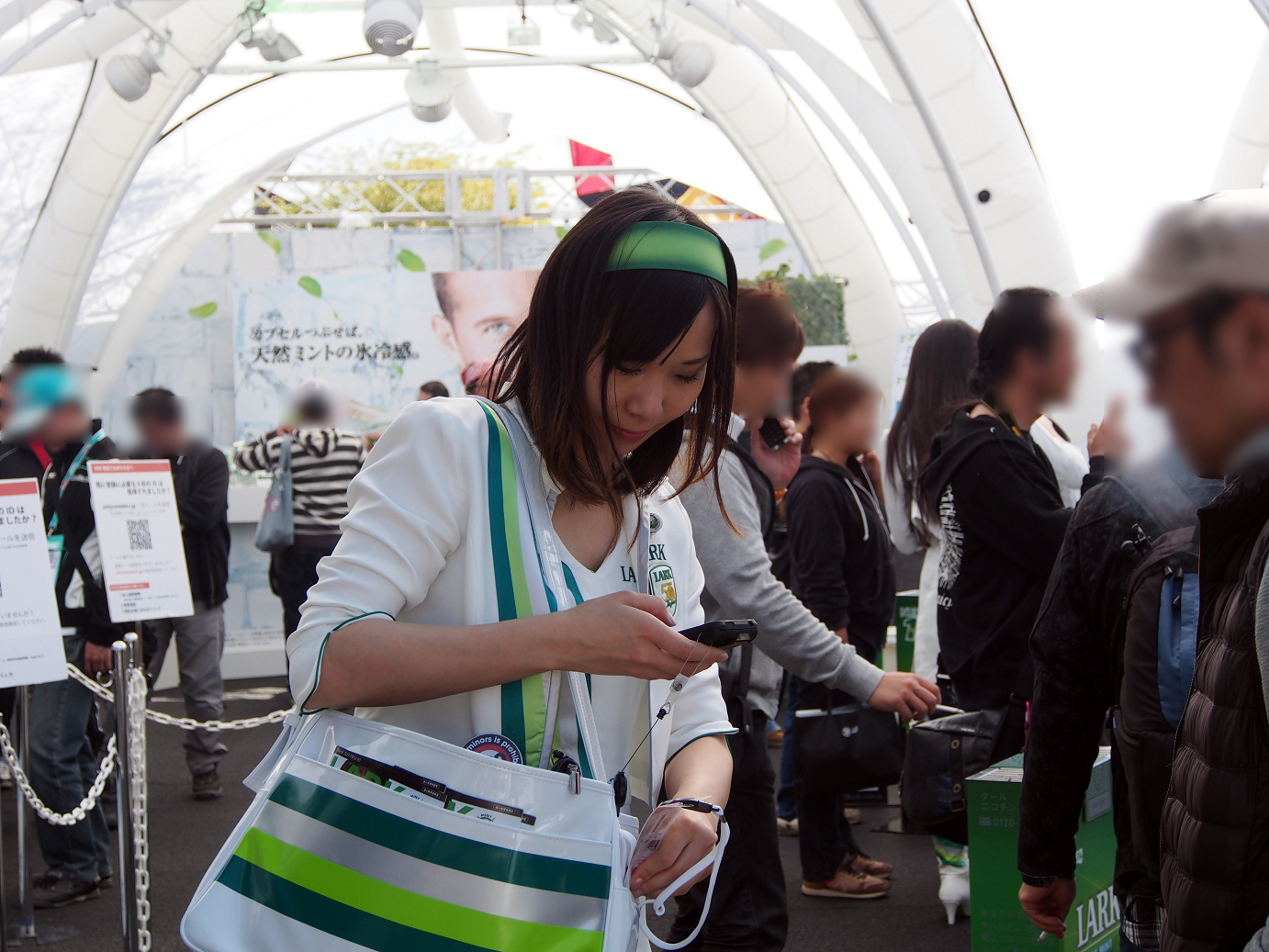 P428557.jpg