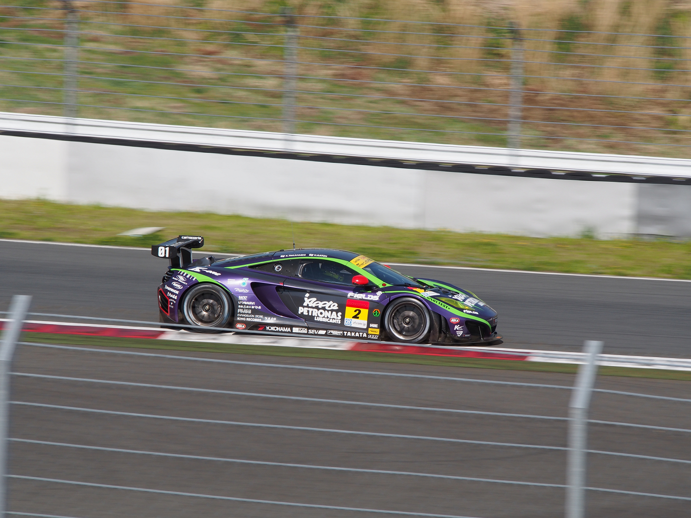 P428588.jpg