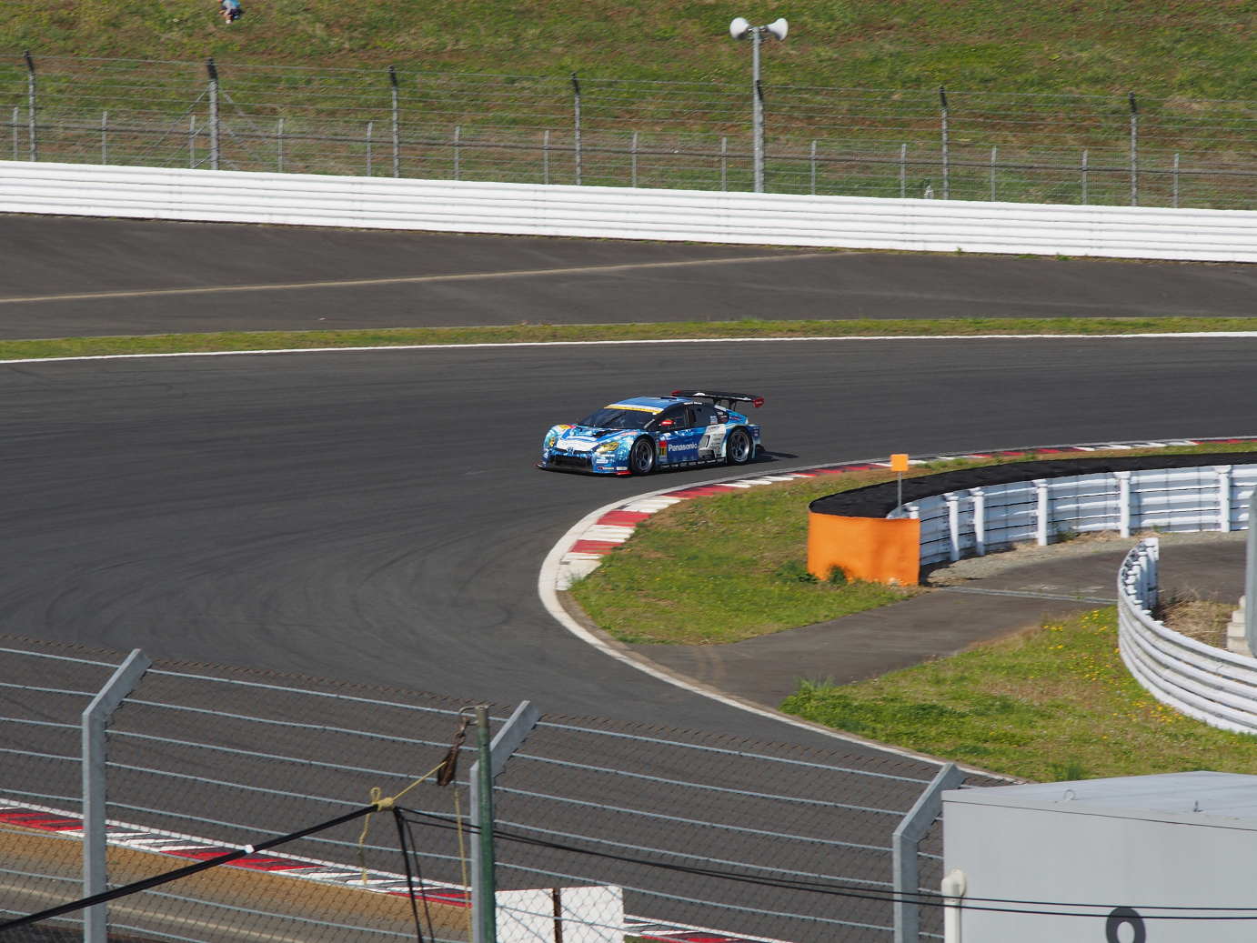 P428609.jpg