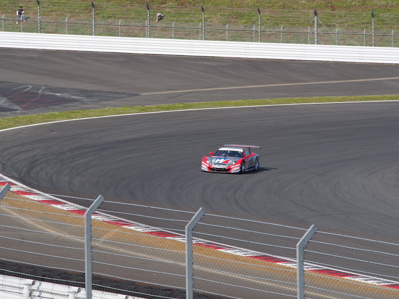 P428624.jpg