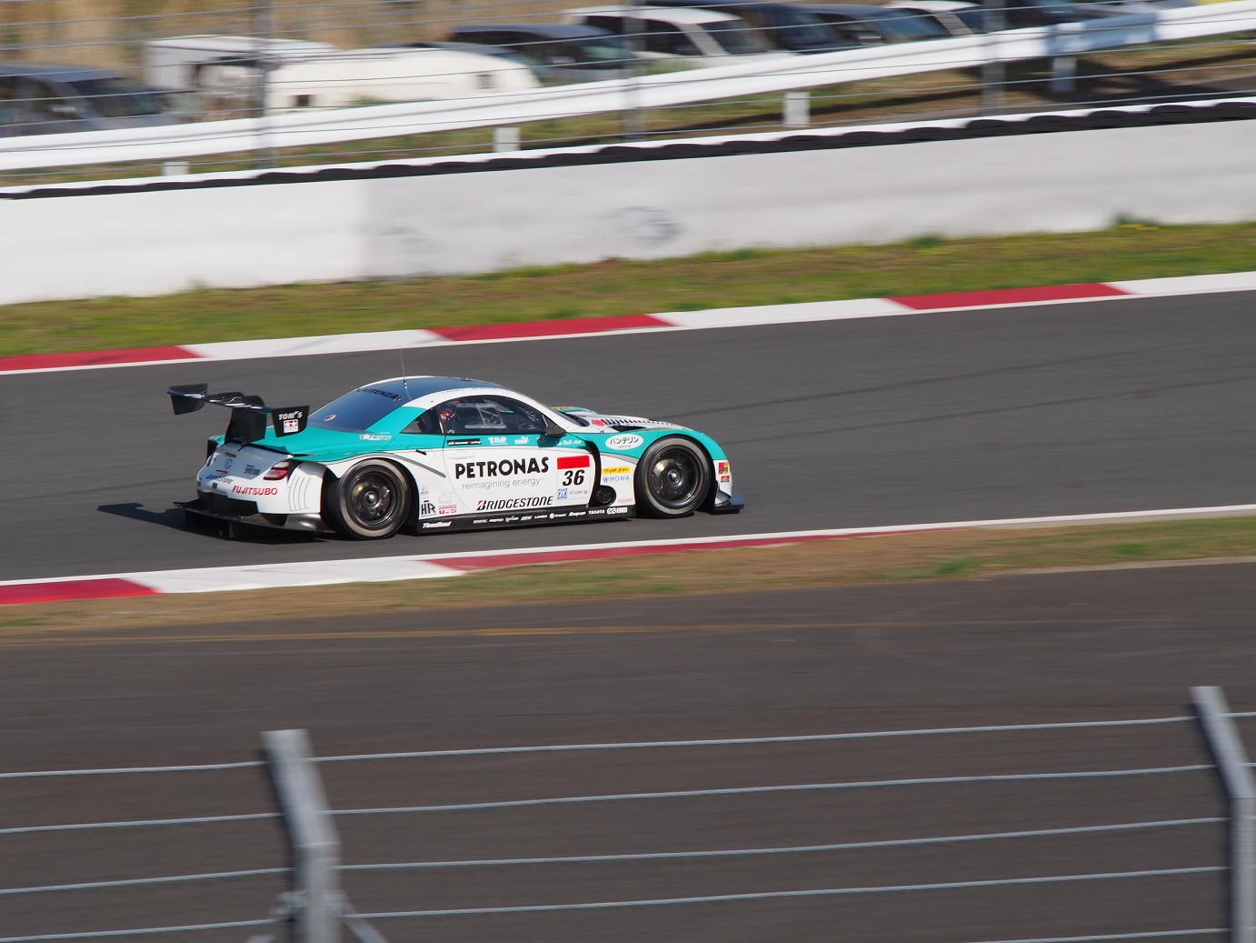 P428634.jpg
