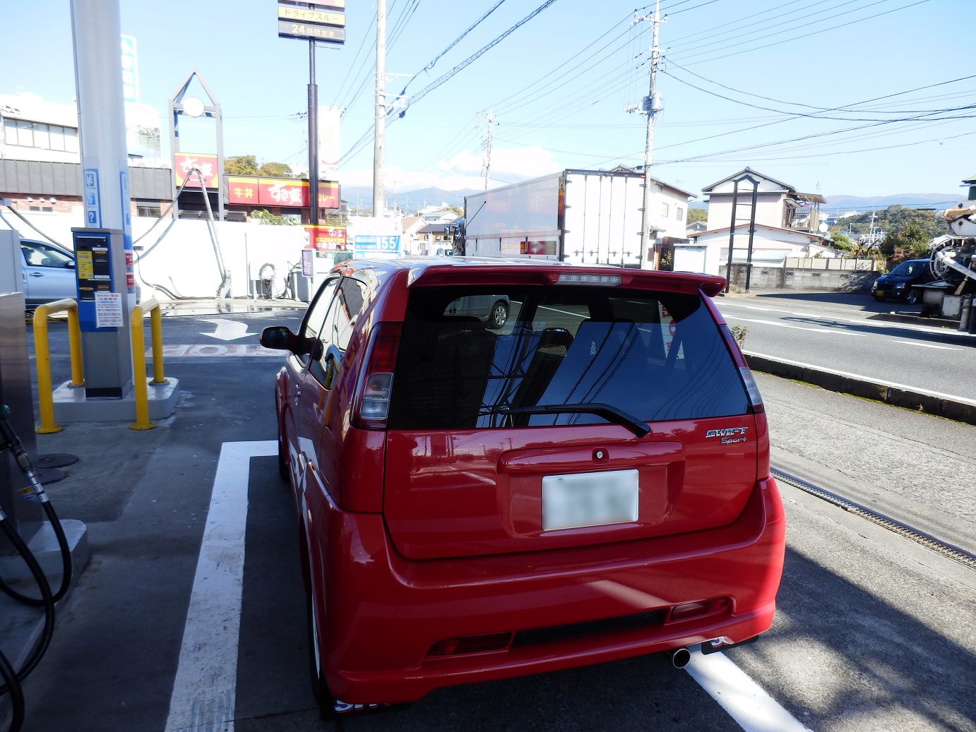 PB22010190.jpg