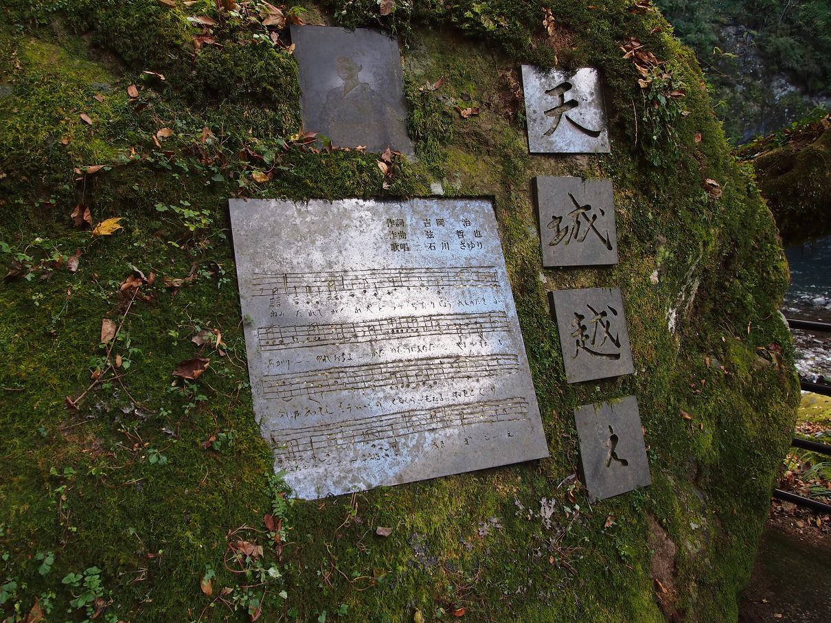 PB22010208.jpg