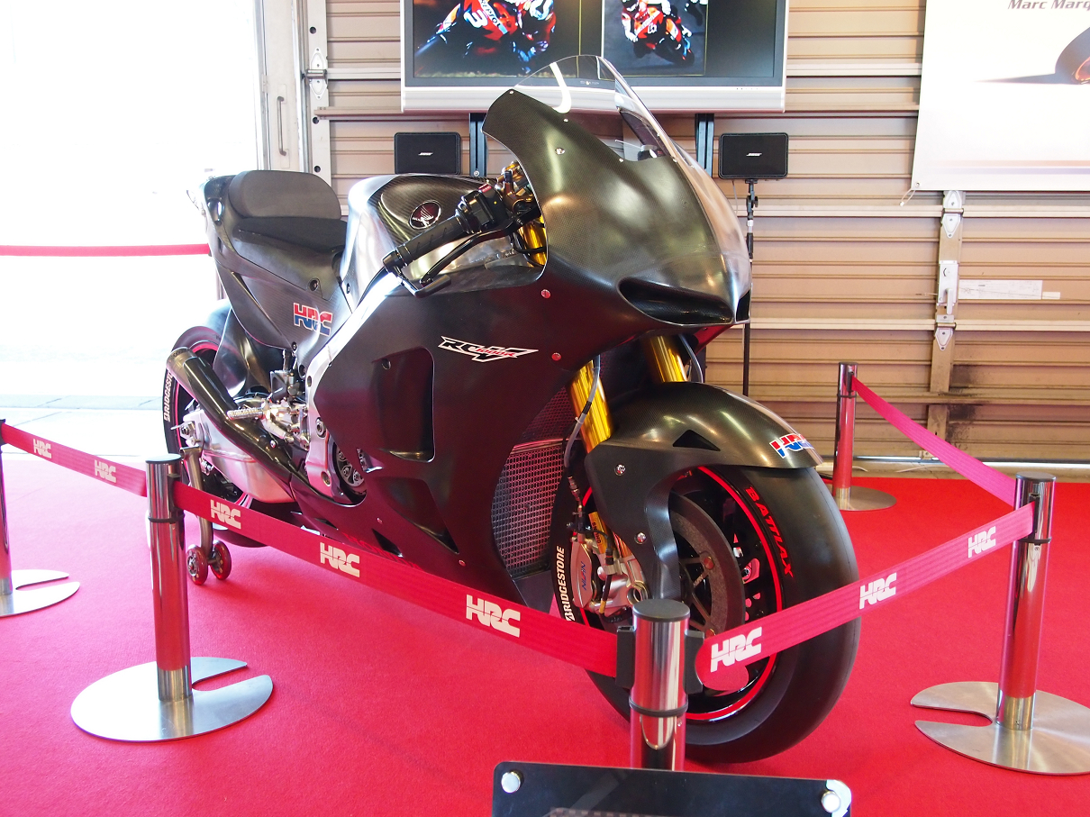 PP300057.jpg