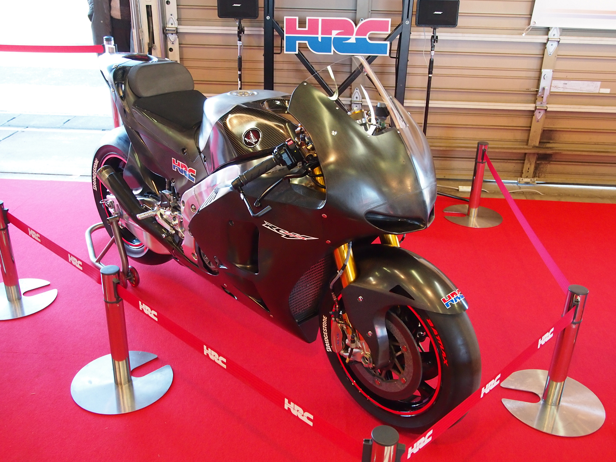 PP300059.jpg