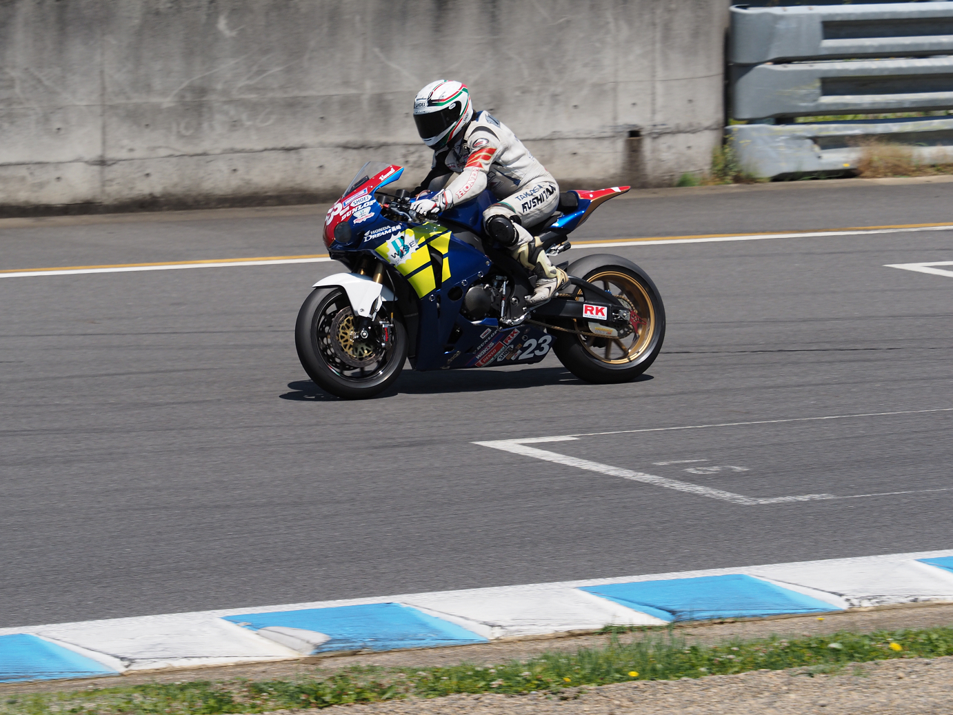 P5216151.jpg