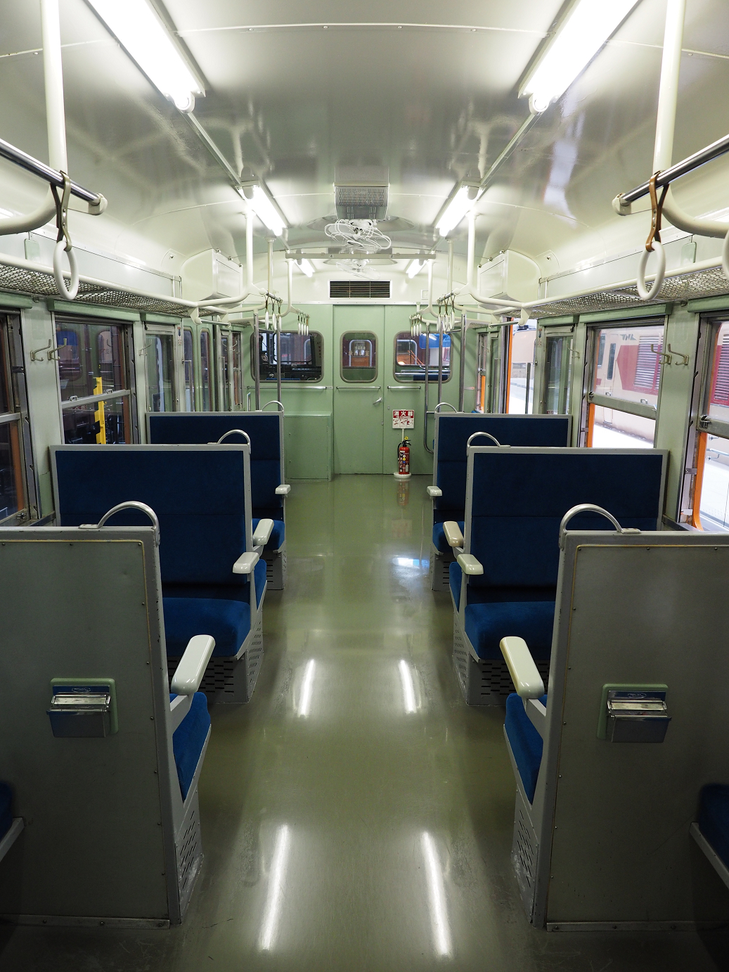PB162338.jpg