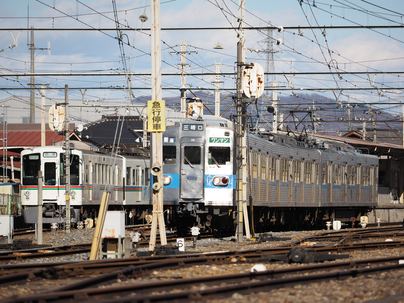 PC050305.jpg