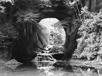 PA080104_thumb.png
