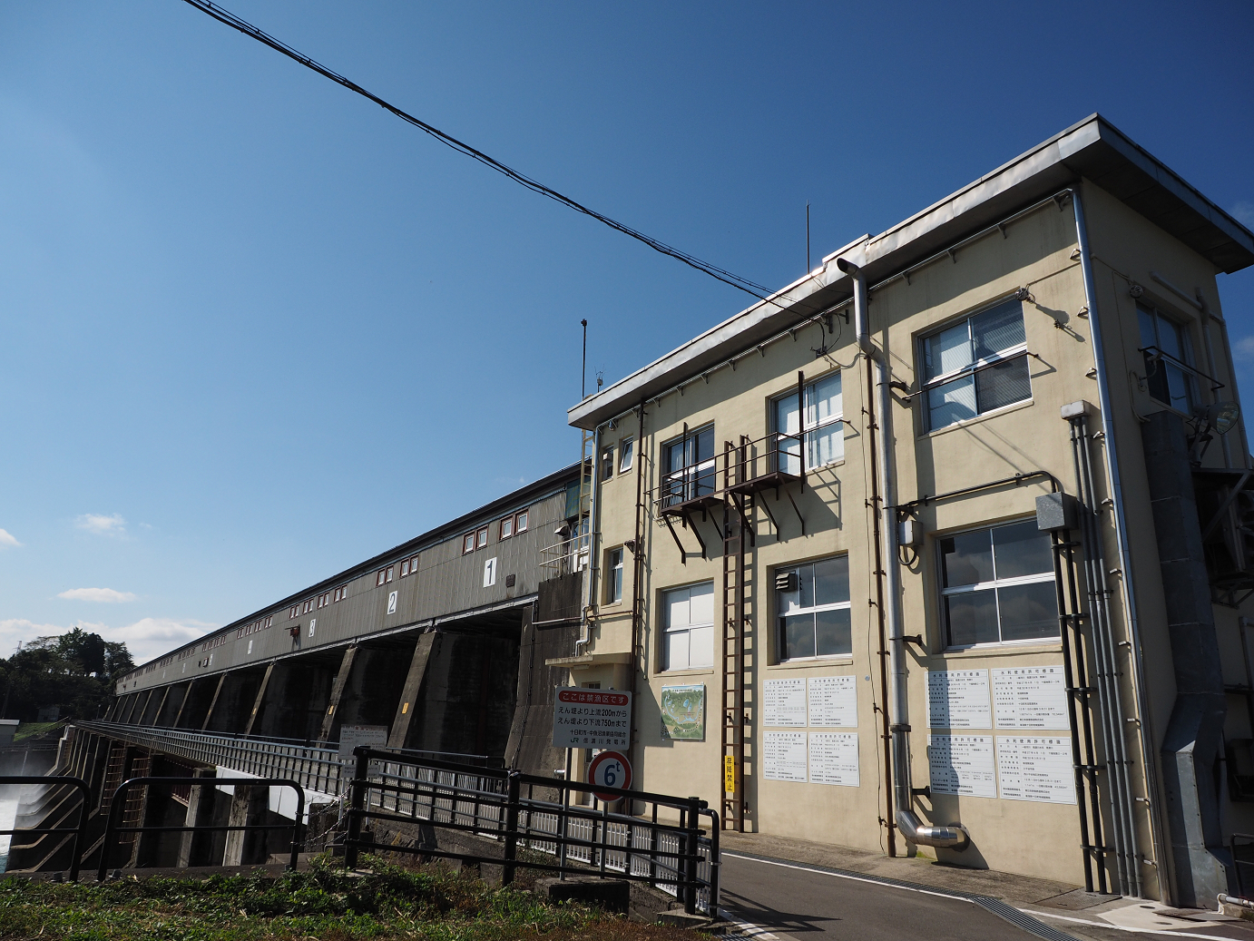 PA190320.jpg