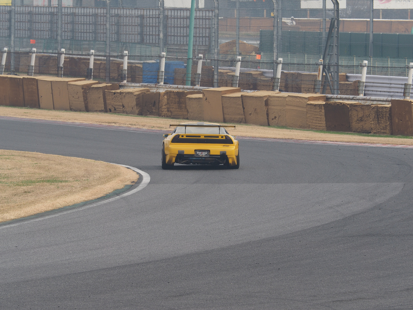 PC042687.jpg