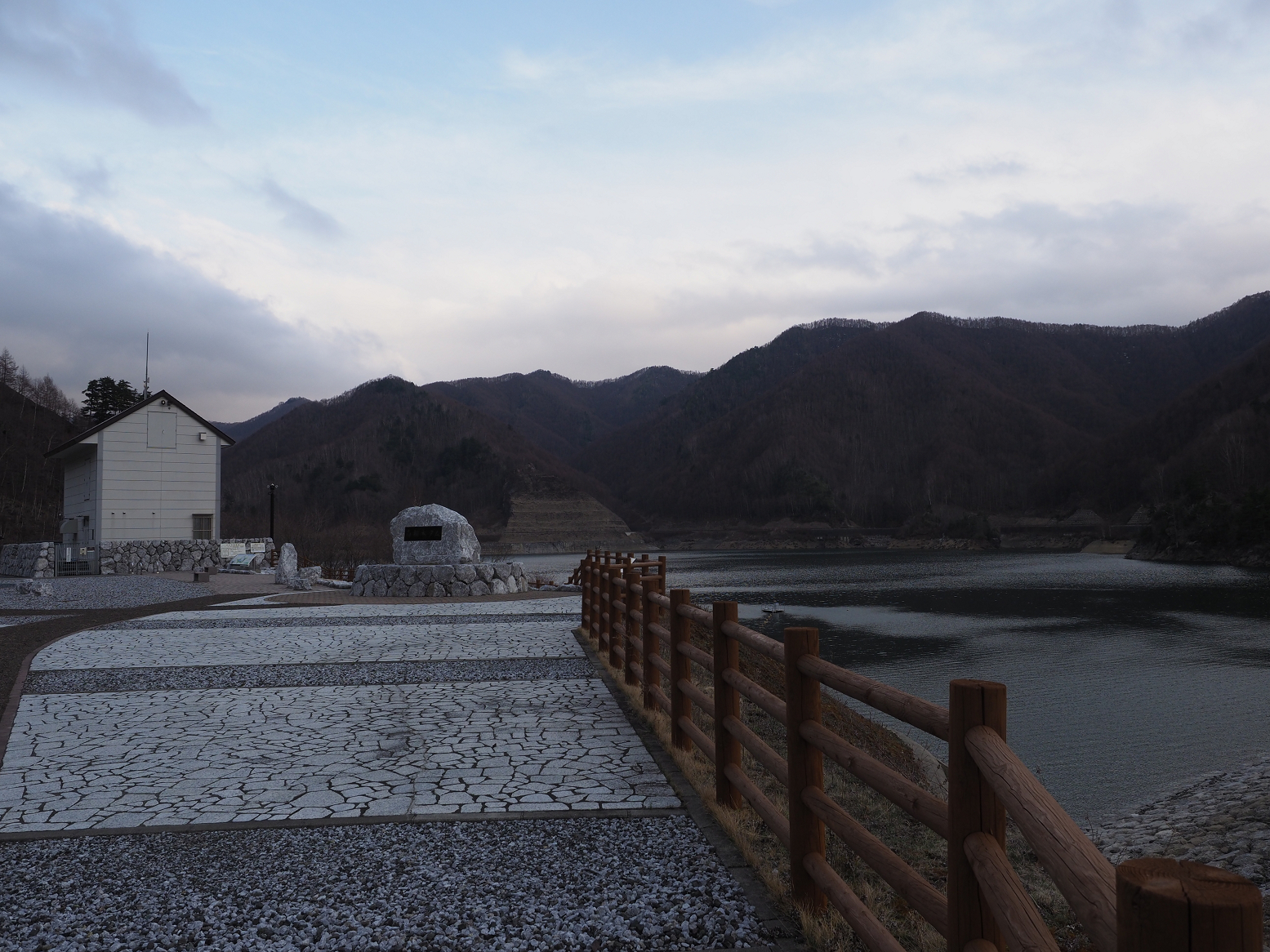 P4220415.jpg