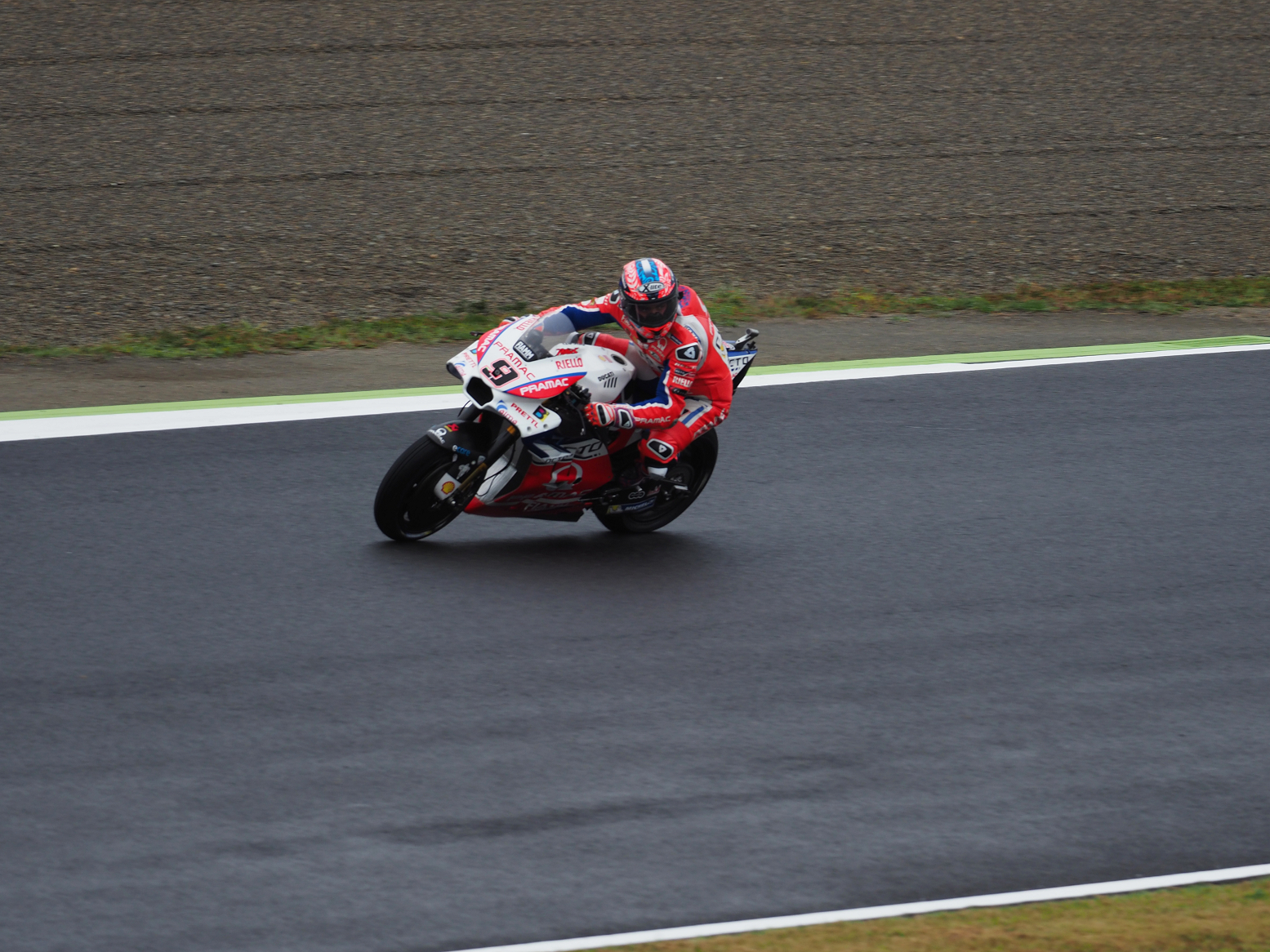 PA140534.jpg