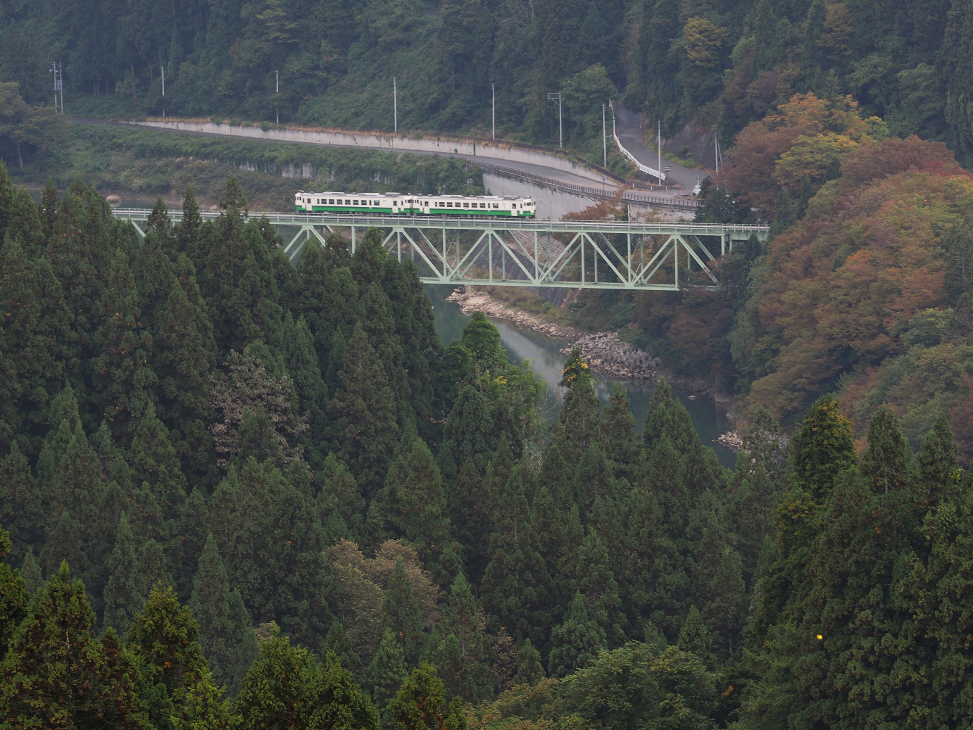 PA200684-03.jpg