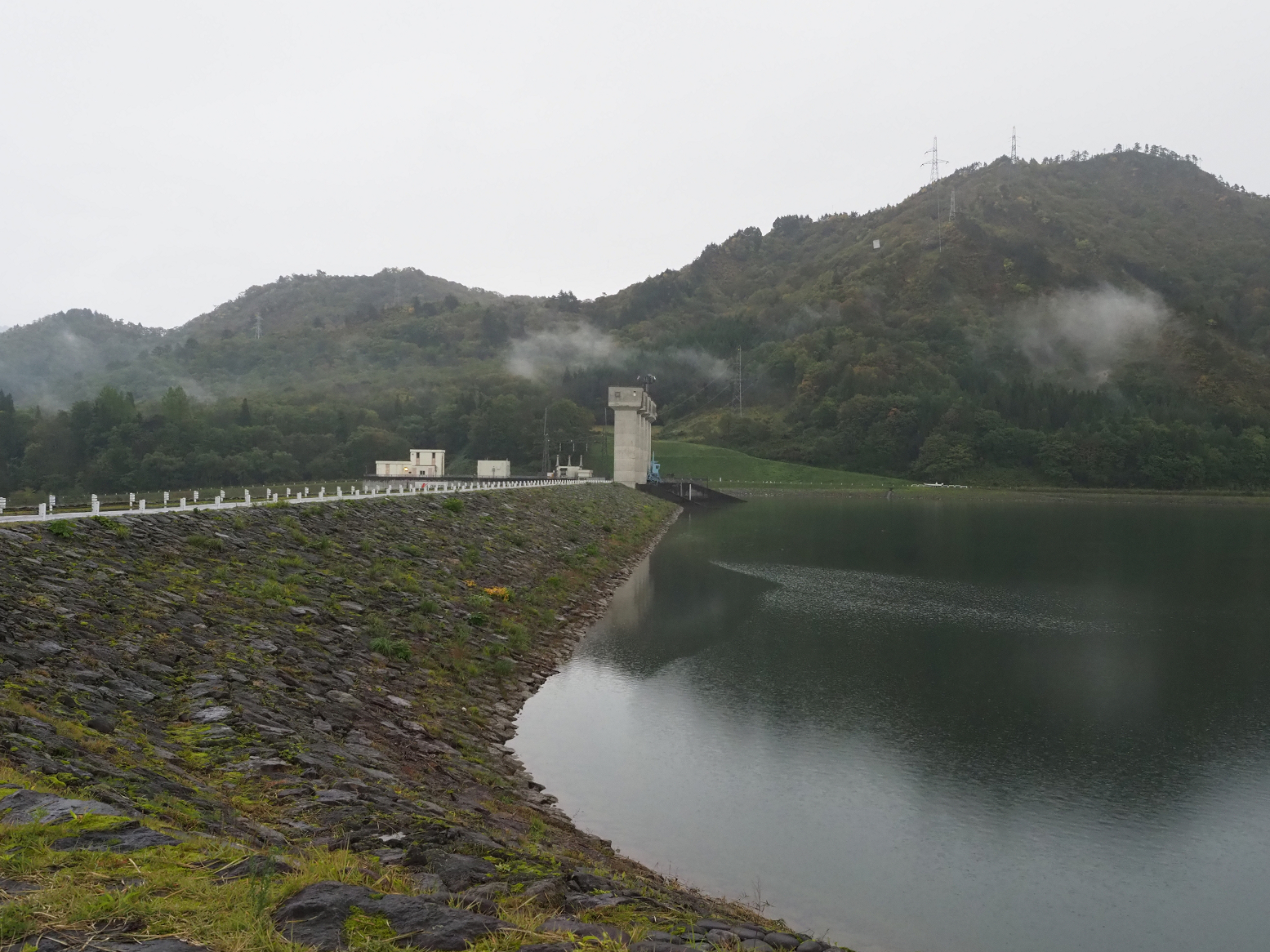 PA200816.jpg
