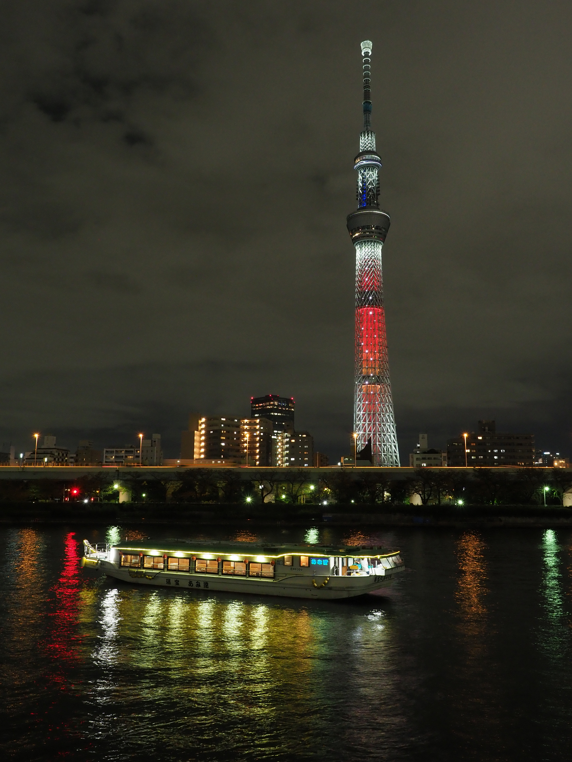 PB102359.jpg