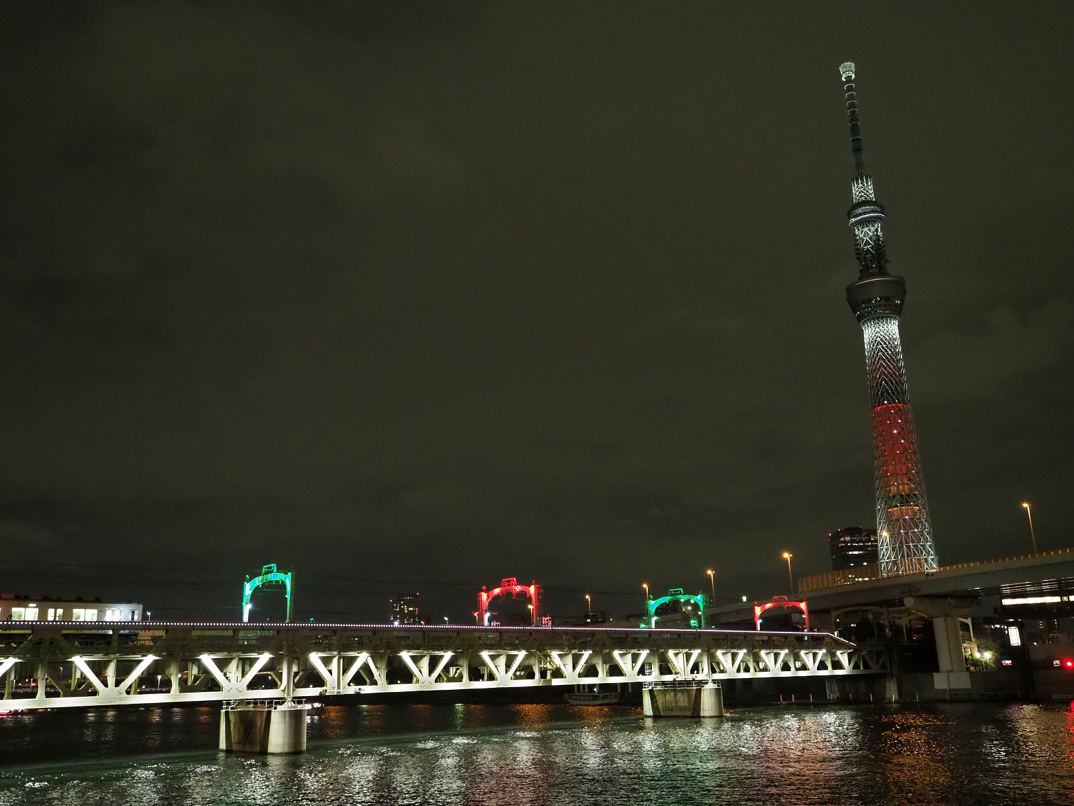 PB102423.jpg
