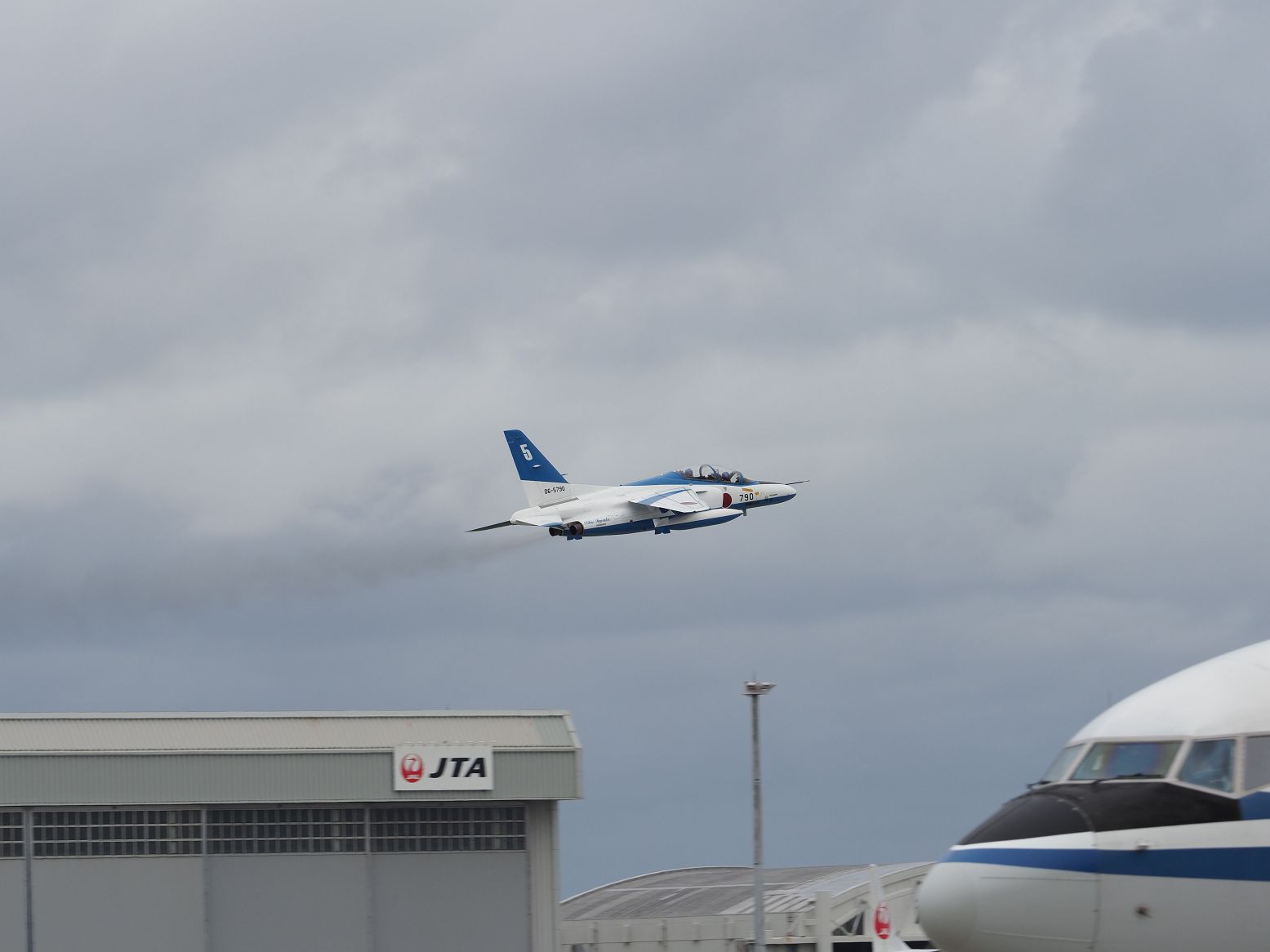 PC082186.jpg