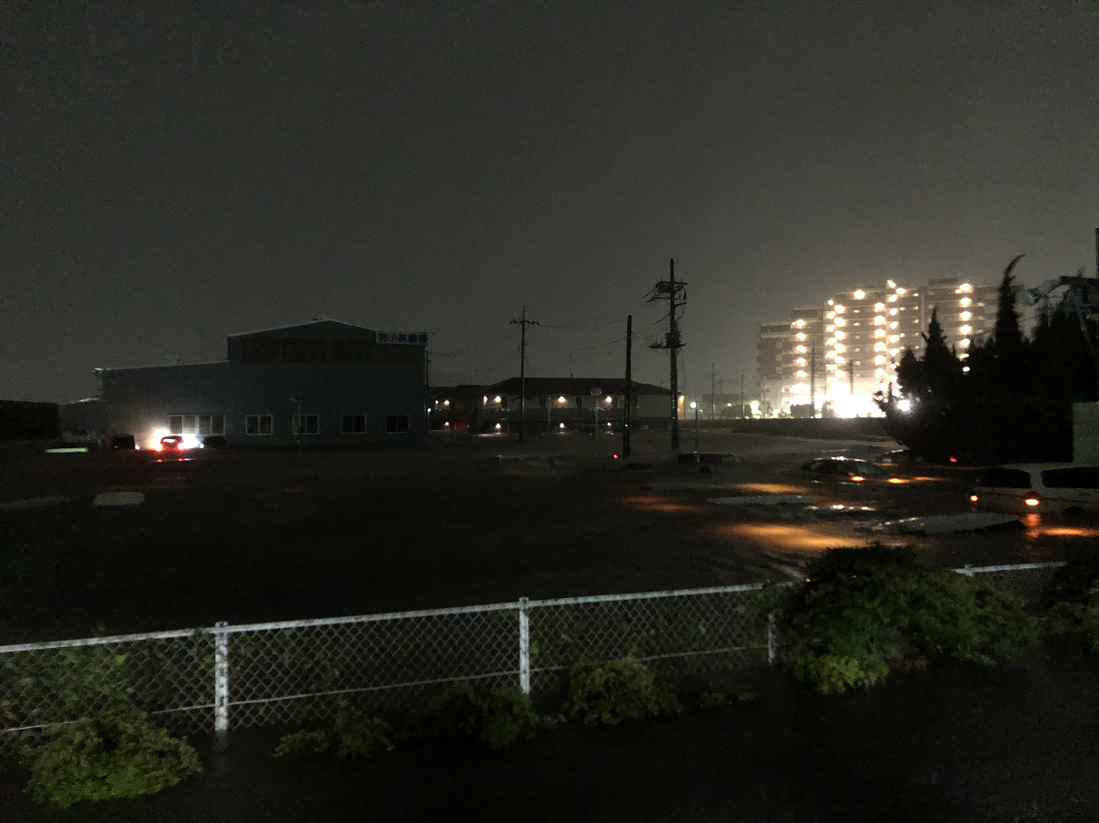 PA1213740025.jpg